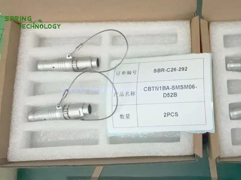 Connectors for Ultrasonic Flow Meters 2026 CBTN1BA-SMSM06-D52B Six-Contact Lanyard-Release Plug
